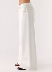 Neo Low Rise Wide Leg Denim Jeans - Ivory
