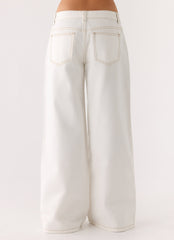 Neo Low Rise Wide Leg Denim Jeans - Ivory