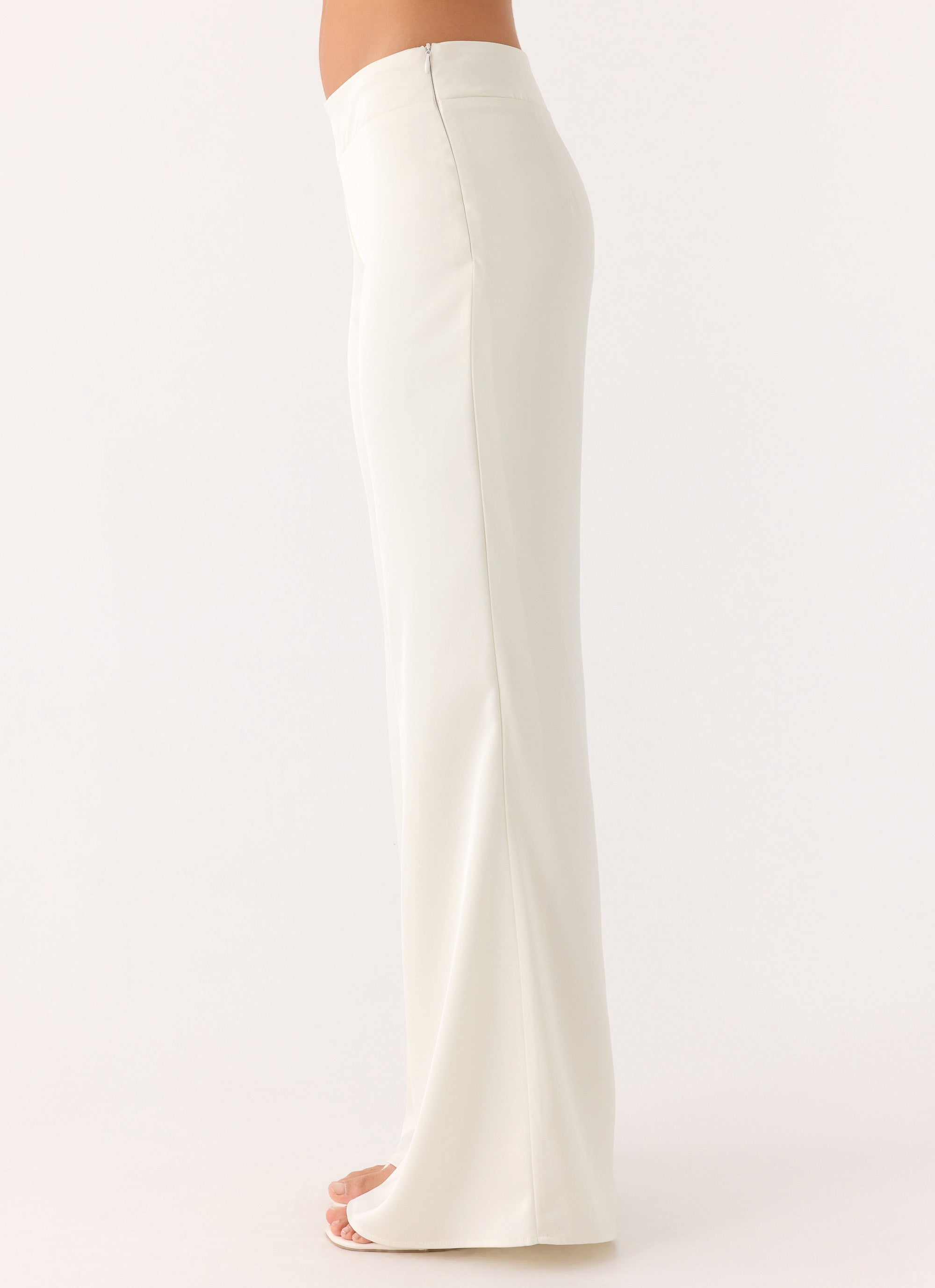 Elmah Low Rise Pants - White