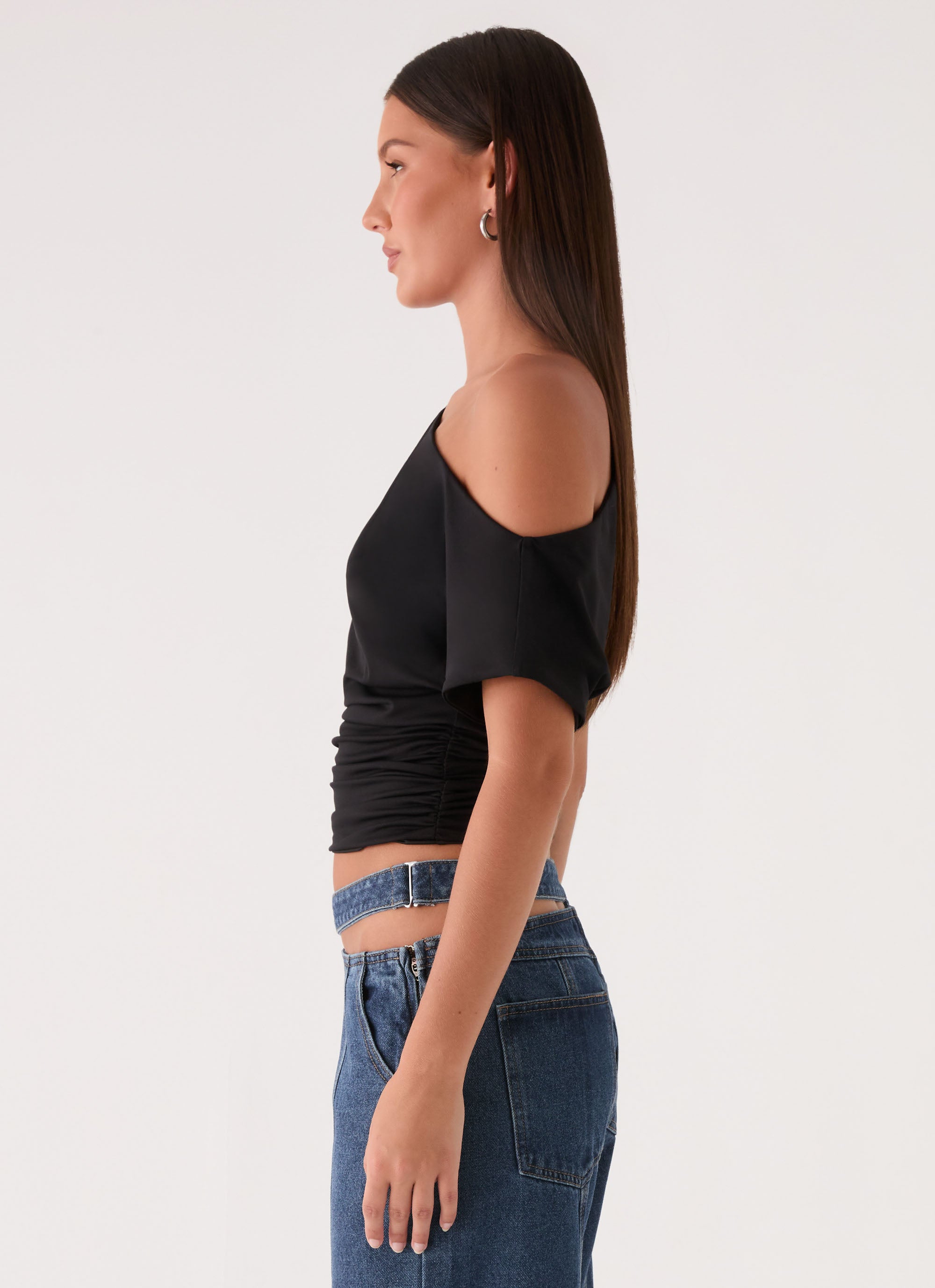 Janni Off Shoulder Top - Black