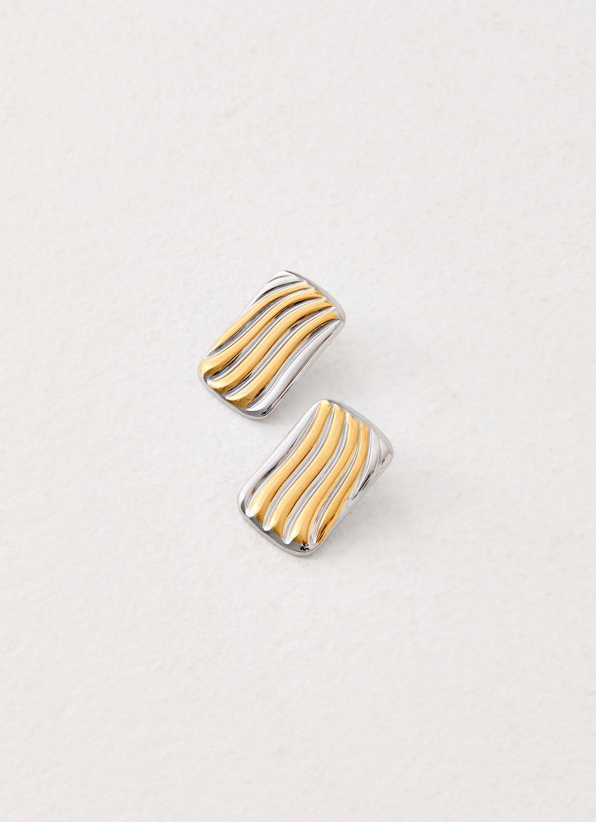 Rouge Spark Earrings - Gold/Silver