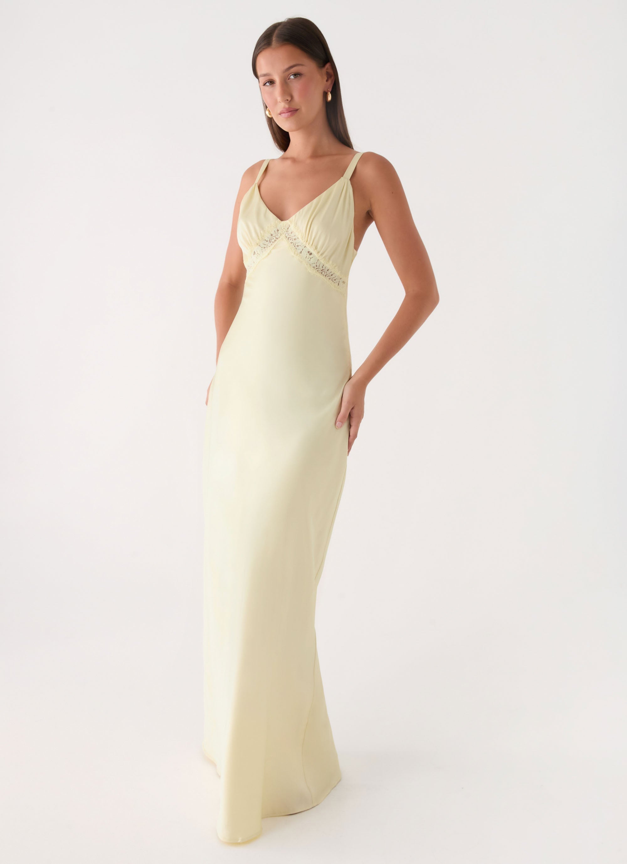Tove Lace Maxi Dress - Yellow
